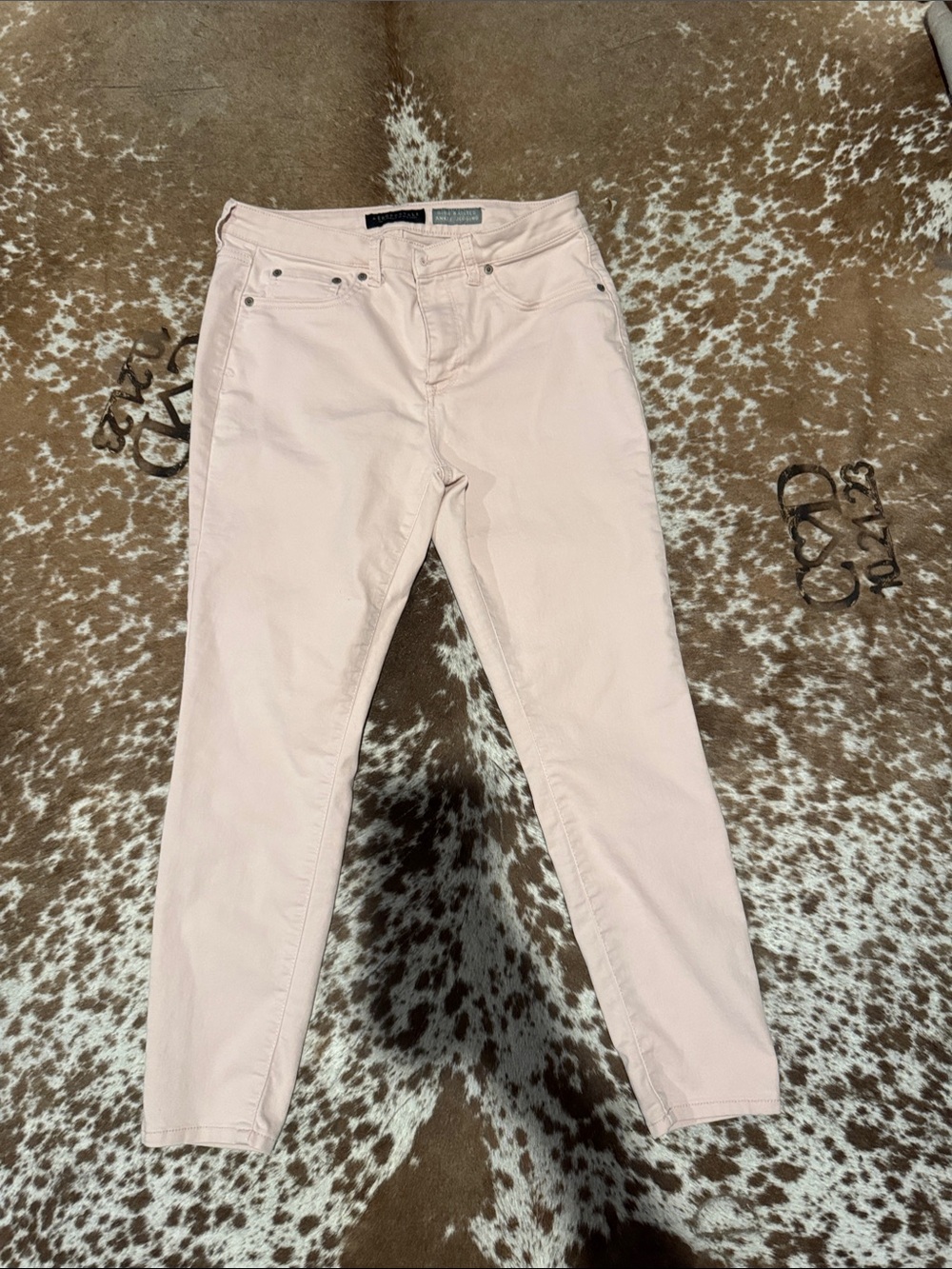 Aeropostale Pale Pink Skinny Jeans